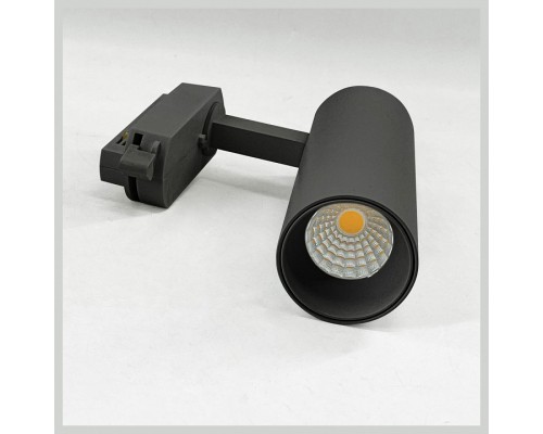 Светильник на штанге SWG PRO TL3P TL3P-BL-10-WW