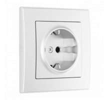 Розетка с заземлением и со шторкой Arte Milano SET06-1 SET06-1-40-1 silver