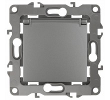 Розетка с заземлением и со шторкой, без рамки с крышкой Эра Эра 12 12-2103-12