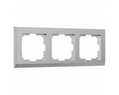 Рамка на 3 поста Werkel Stark 2 W0031806 Рамка на 3 поста Werkel Stark 2 W0031806