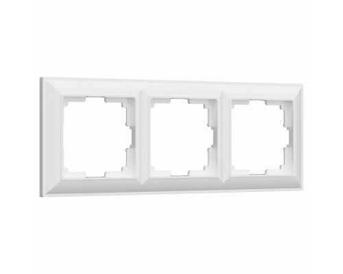 Рамка на 3 поста Werkel Fiore W0032201 Рамка на 3 поста Werkel Fiore W0032201