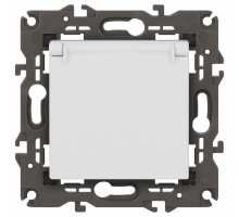 Розетка с заземлением и со шторкой, без рамки с крышкой Эра Эра Elegance 14-2103-01