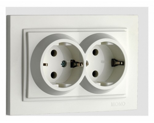 Розетка двойная с заземлением Mono Electric Despina 102-190004-120 Розетка двойная с заземлением Mono Electric Despina 102-190004-120