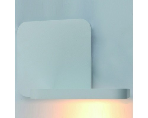 Накладной светильник Arte Lamp A1807 A1807AP-1WH Накладной светильник Arte Lamp A1807 A1807AP-1WH