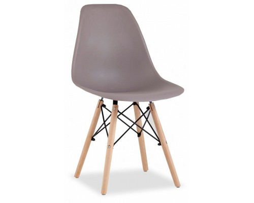 Набор из 4 стульев Eames Набор из 4 стульев Eames