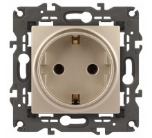 Розетка с заземлением, без рамки Эра Эра Elegance 14-2101-04