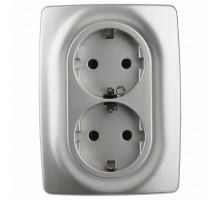 Розетка двойная с заземлением и со шторкой Эра Эра 12 12-2108-03