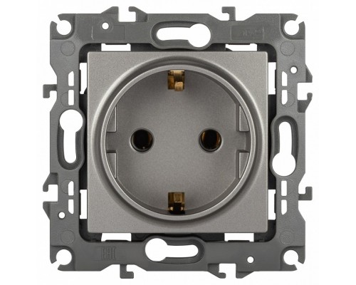 Розетка с заземлением и со шторкой, без рамки Эра Эра 12 12-2101-16