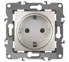 Розетка с заземлением, без рамки Эра Эра 12 12-2101-15