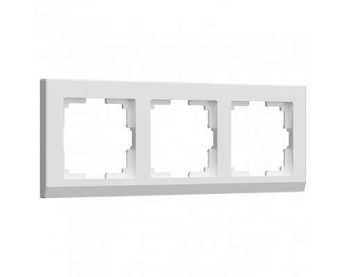 Рамка на 3 поста Werkel Stark W0031801 Рамка на 3 поста Werkel Stark W0031801