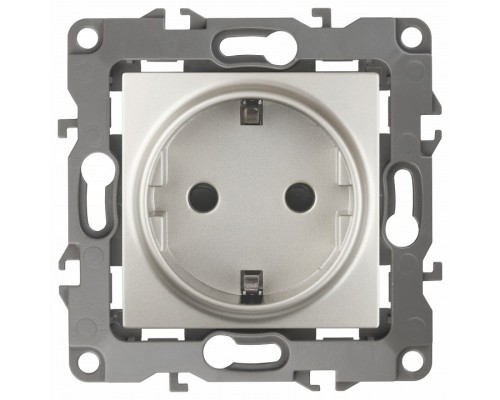 Розетка с заземлением и со шторкой, без рамки Эра Эра 12 12-2102-15