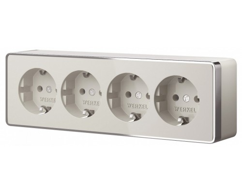 Розетка четверная с заземлением и со шторками Werkel Gallant W5072204