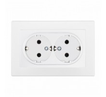 Розетка двойная с заземлением и со шторкой Arte Milano SET06-2 SET06-double-40-2 white