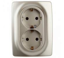 Розетка двойная с заземлением и со шторкой Эра Эра 12 12-2108-04